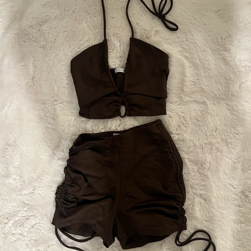 Fashion Nova short set